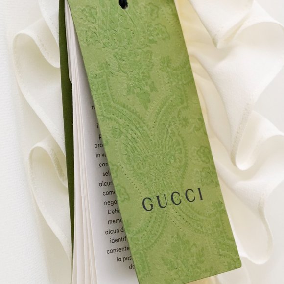 Gucci Spring 2022 Crêpe de Chine White Silk Ruffle Blouse - Picture 6 of 16